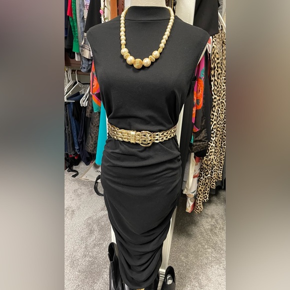 SHEIN dress L & blazer medium, faux pearl necklace & gold tone belt. - Picture 3 of 9